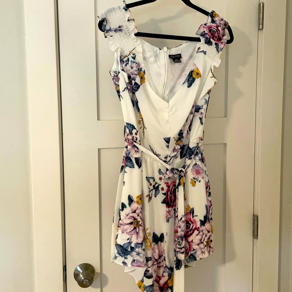 White floral city chic romper
